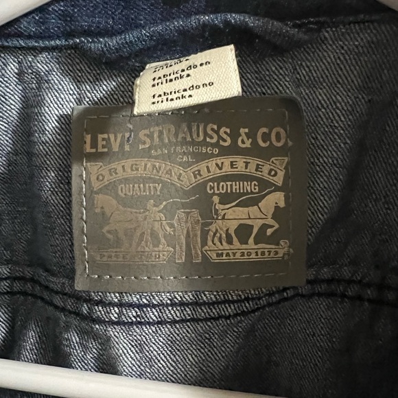 Jacket - Picture 3 of 3